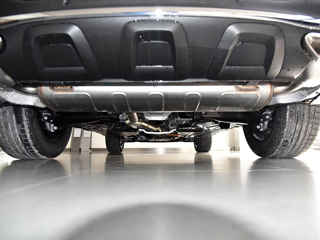 北京奔驰 奔驰glc 2018款 glc 260 4matic 动感型