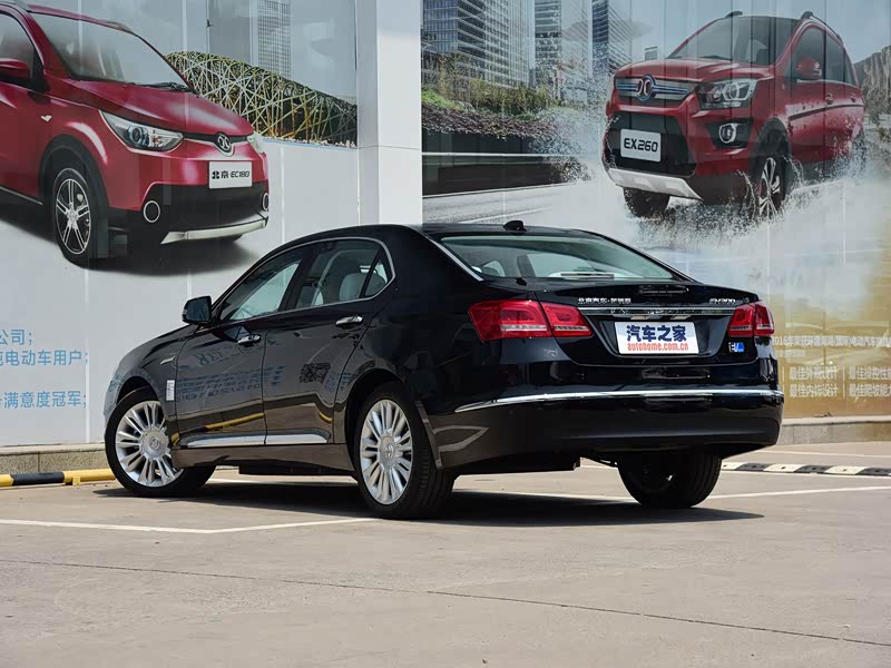 北汽新能源 北汽新能源eh 2017款 eh300 行政版