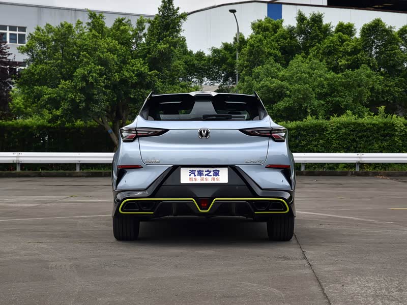 长安汽车 长安uni-t 2021款 1.5t 运动版 旗舰型