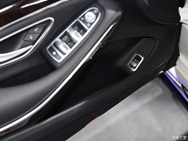 【奔驰S级AMG现249.8万起 欢迎到店垂询_宁