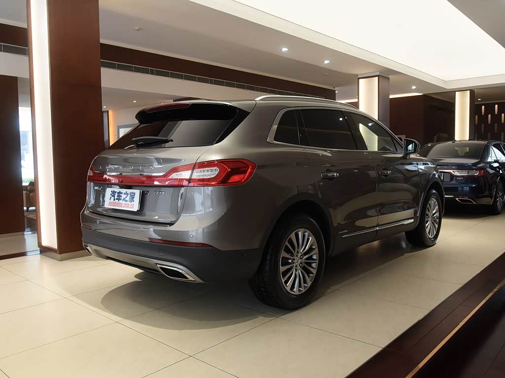 林肯 林肯mkx 2017款 2.0t 四驱尊雅版