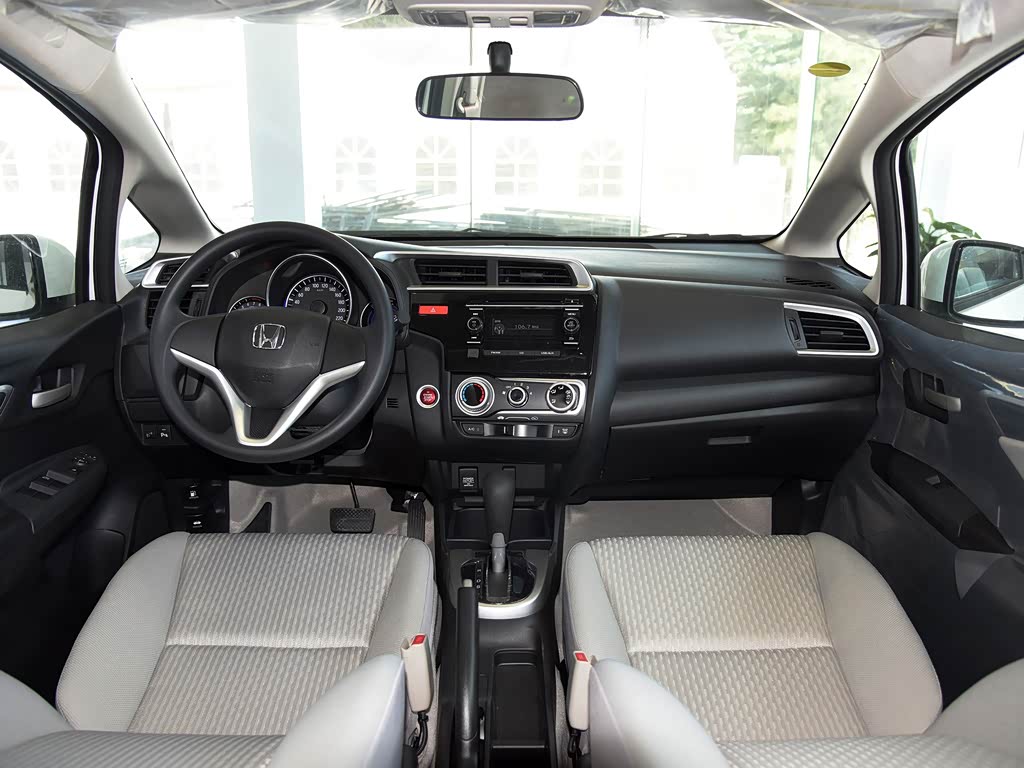 广汽本田 飞度 2016款 1.5l ex cvt精英型