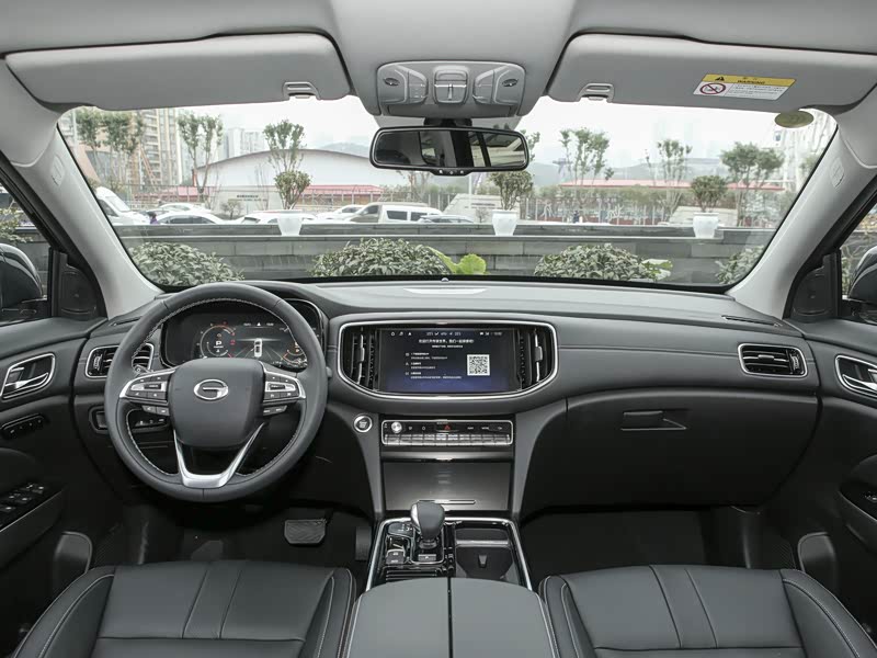 广汽乘用车 传祺gs8 2021款 390t 两驱暗夜骑士版