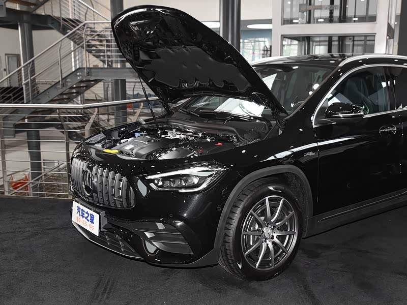 梅赛德斯-amg 奔驰gla amg 2021款 amg gla 45 4matic  黑色 其它细节