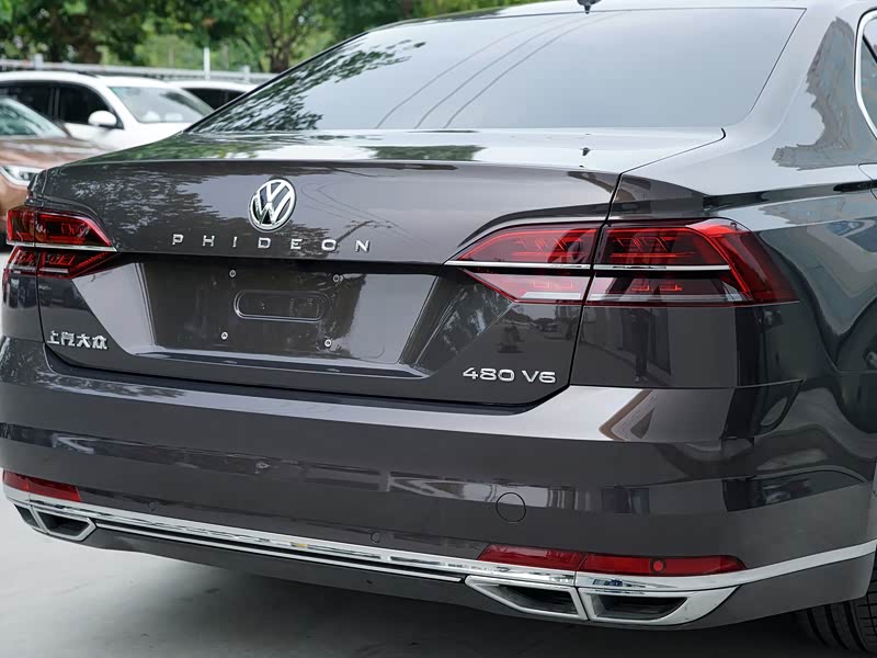 上汽大众 辉昂 2018款 480 v6 四驱豪华版 曜岩灰 其它细节 外观颜色