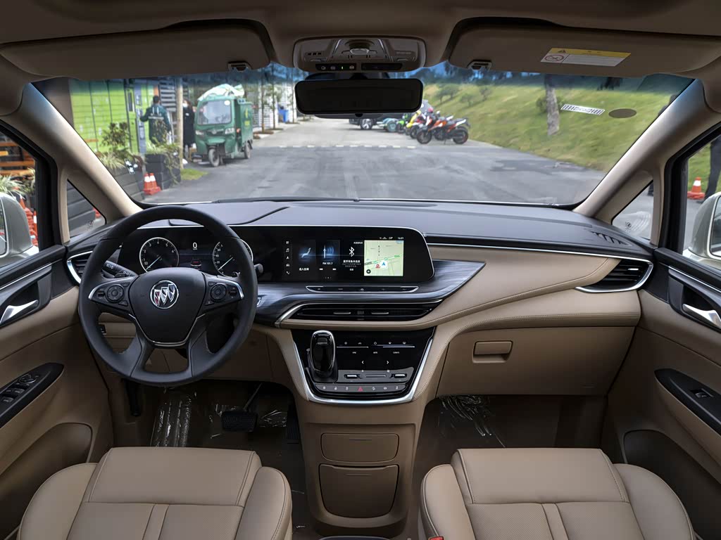 上汽通用别克 别克gl8 2021款 es陆尊 653t 旗舰型