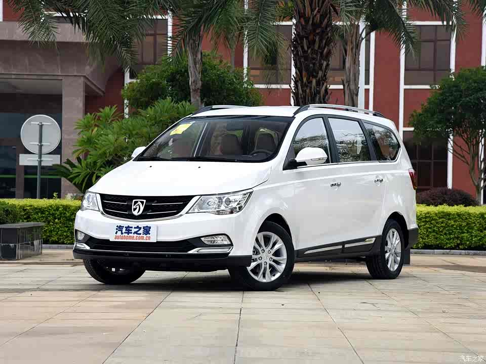 最高降幅7000元 上汽通用五菱多车官降