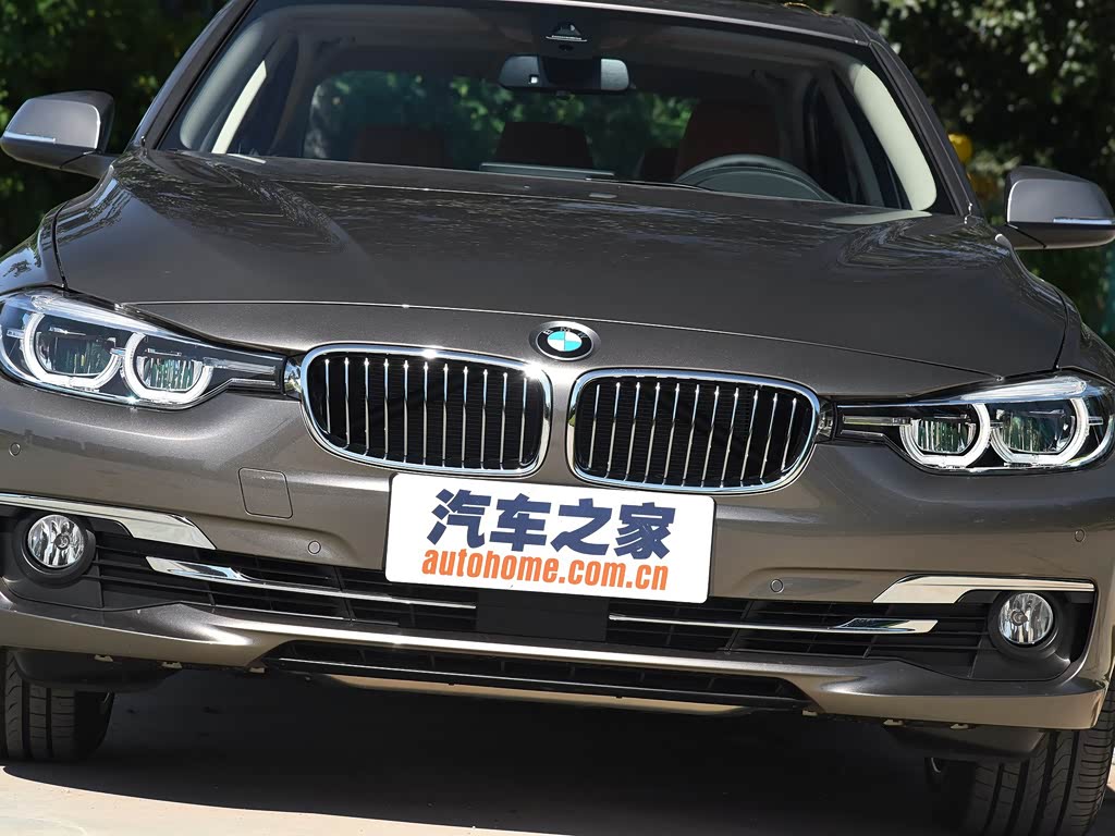 华晨宝马 宝马3系 2018款 330li xdrive 豪华套装