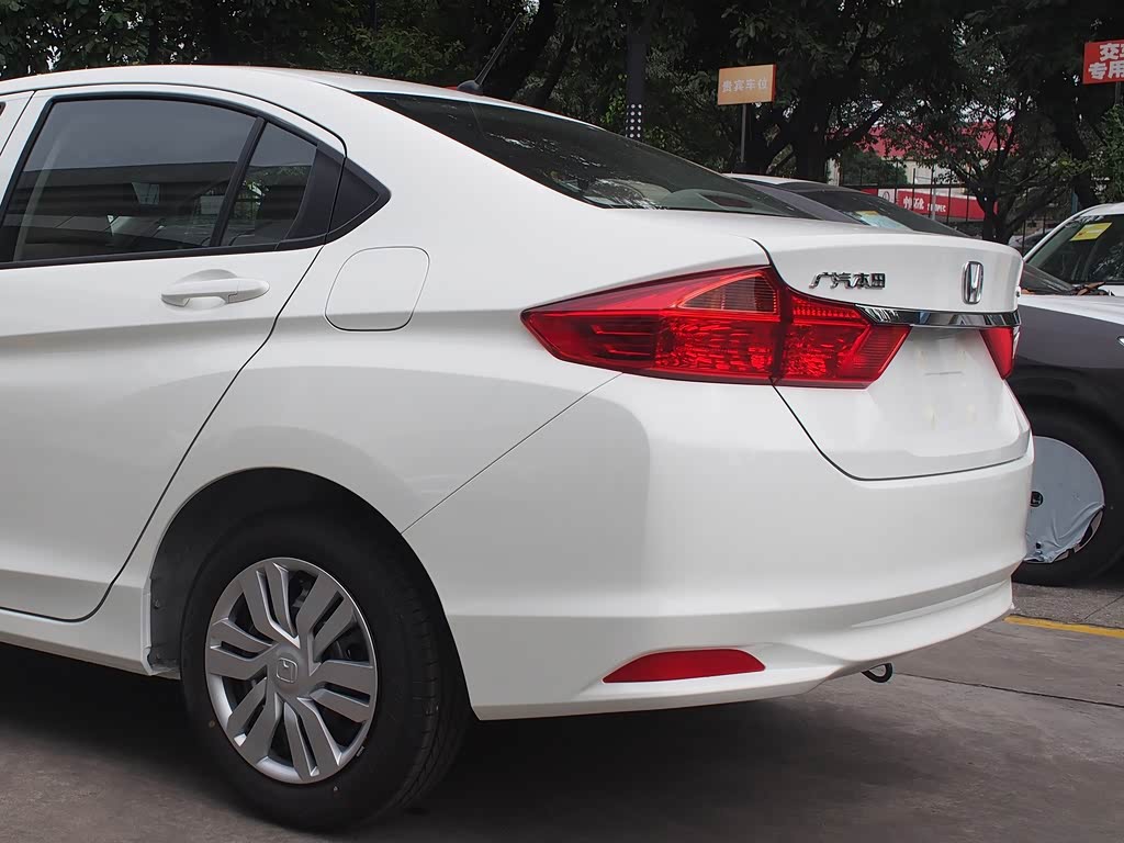广汽本田 锋范 2017款 1.5l cvt舒适版