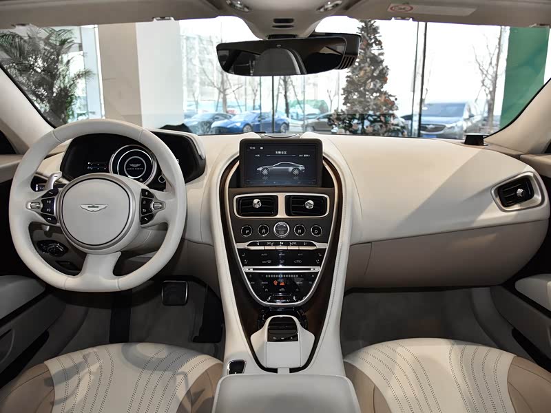 阿斯顿·马丁 阿斯顿·马丁db11 2019款 5.2t v12 coupe