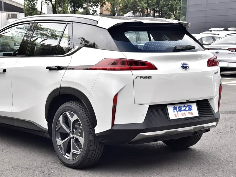 广汽新能源 aion v(埃安v) 2020款 70 智享科技版