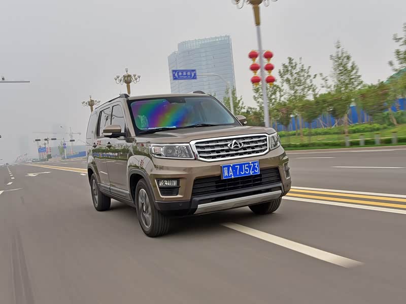 长安汽车 欧尚x70a 2018款 1.5l 手动豪华型