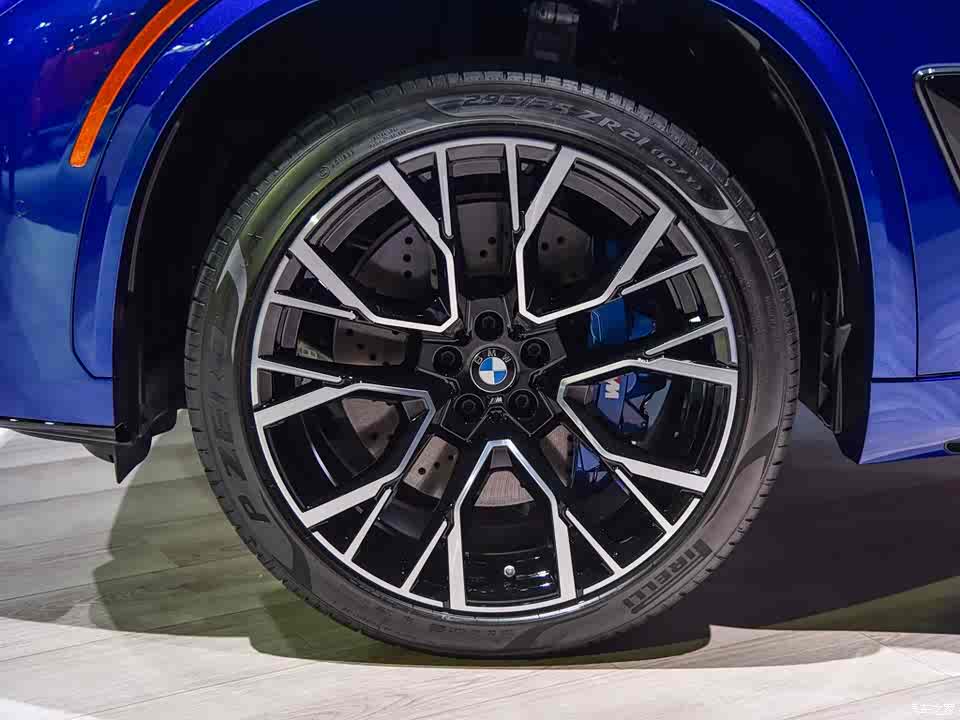 宝马m 宝马x5 m 2020款 x5 m雷霆版