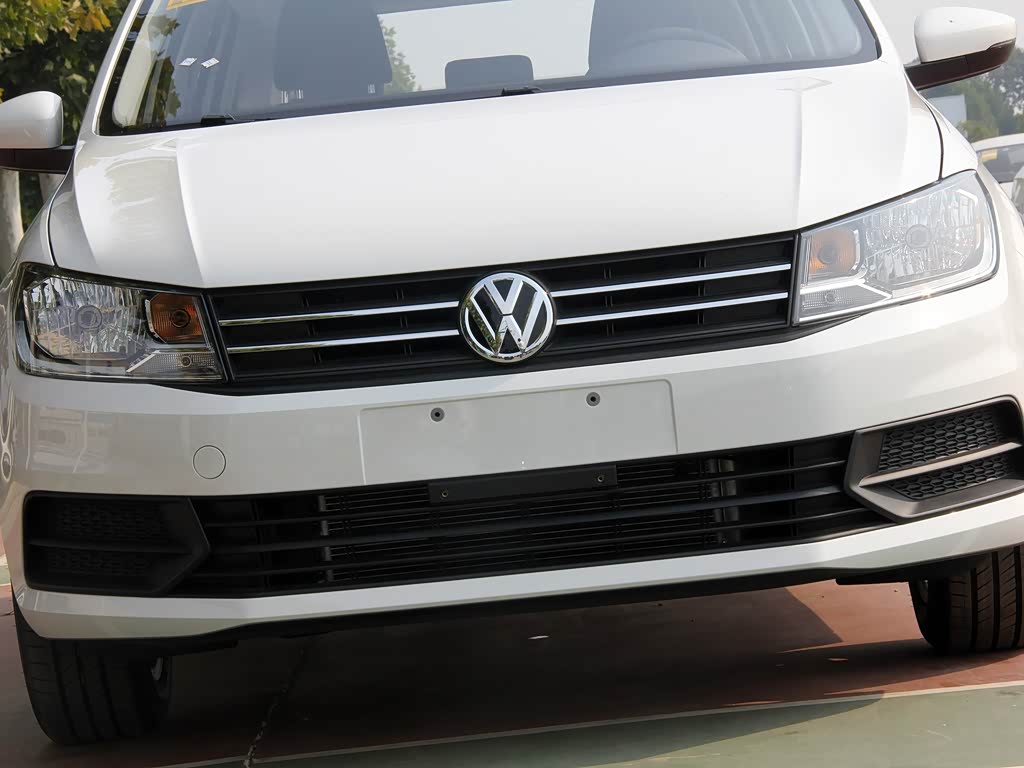 2019款浩纳15l手动风尚版国vi