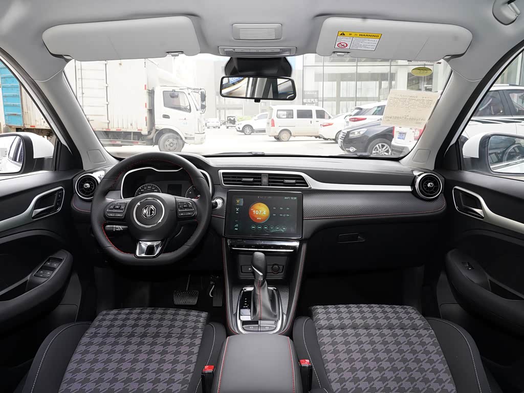 上汽集团 名爵zs 2020款 180dvvt 自动up