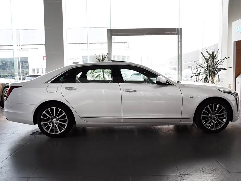 上汽通用凯迪拉克 凯迪拉克ct6 2020款 28t 铂金版