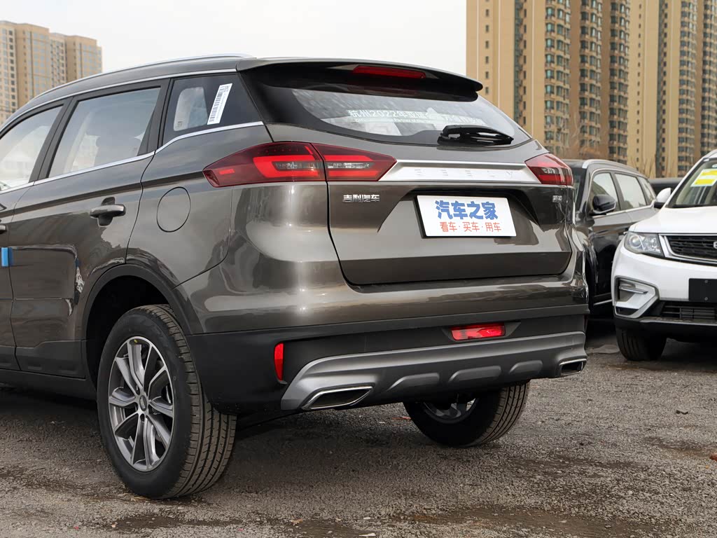 吉利汽车博越2021款改款百万款1.8tddct两驱舒适型