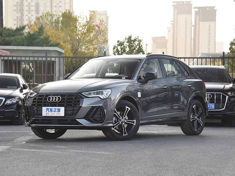 一汽-大众奥迪 奥迪q3 2021款 40 tfsi 时尚动感型