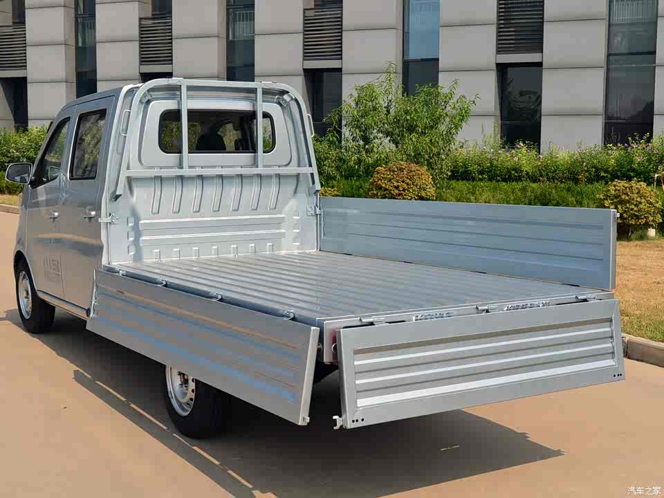 一键领钱     此次上市的长安星卡l1国六版继续推出了单排和双排车型