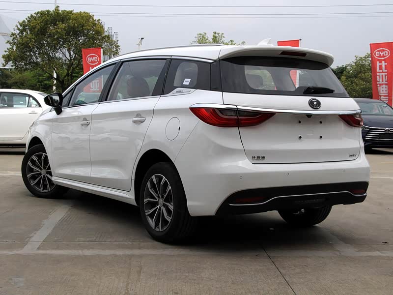 比亚迪 宋max 2019款 1.5t 自动智联睿逸型 6座 国v