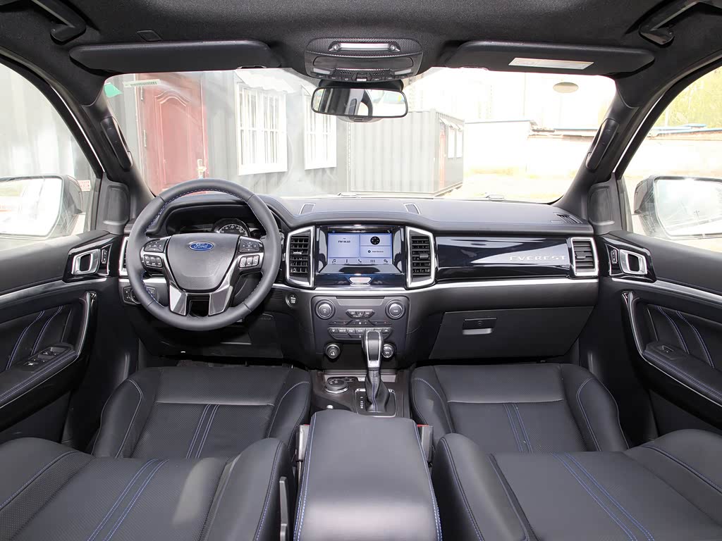 江铃福特 撼路者 2020款 运动版 2.3t 汽油自动四驱豪华版 7座