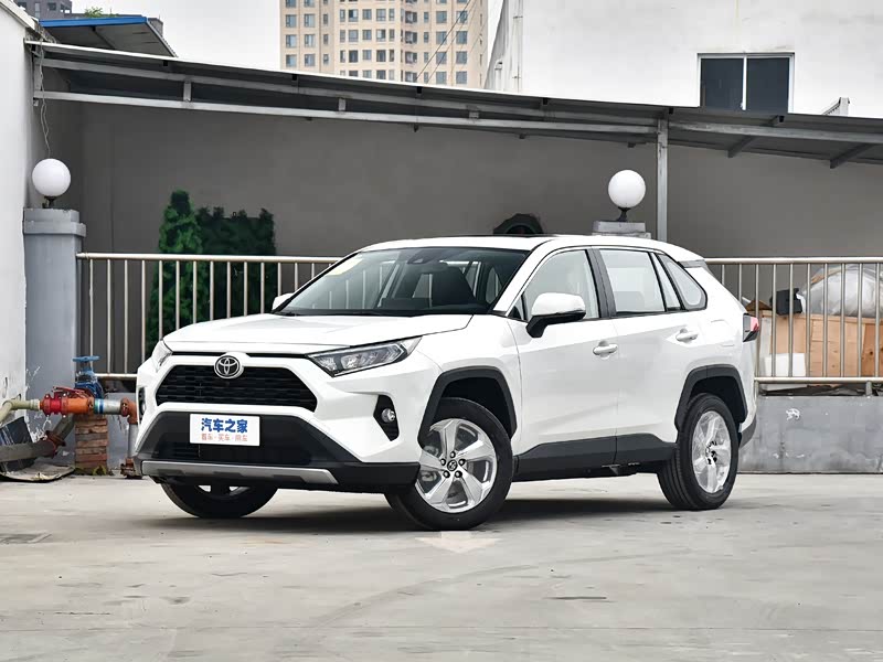 一汽丰田 rav4荣放 2020款 2.0l cvt两驱风尚plus版