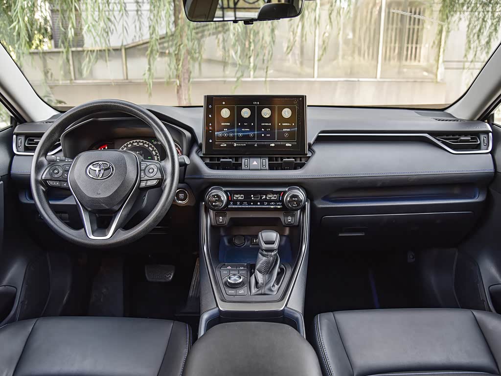 广汽丰田 威兰达 2020款 2.0l cvt四驱科技版