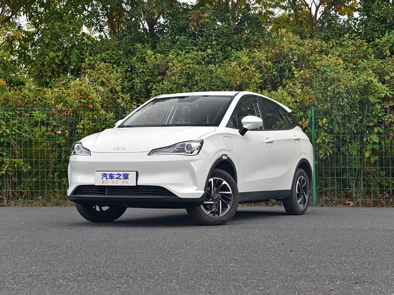 合众汽车 哪吒v 2021款 标准续航娱乐版