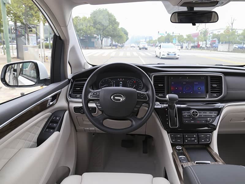 【图解图片_广汽传祺扬旗店传祺gm8图片】-汽车之家