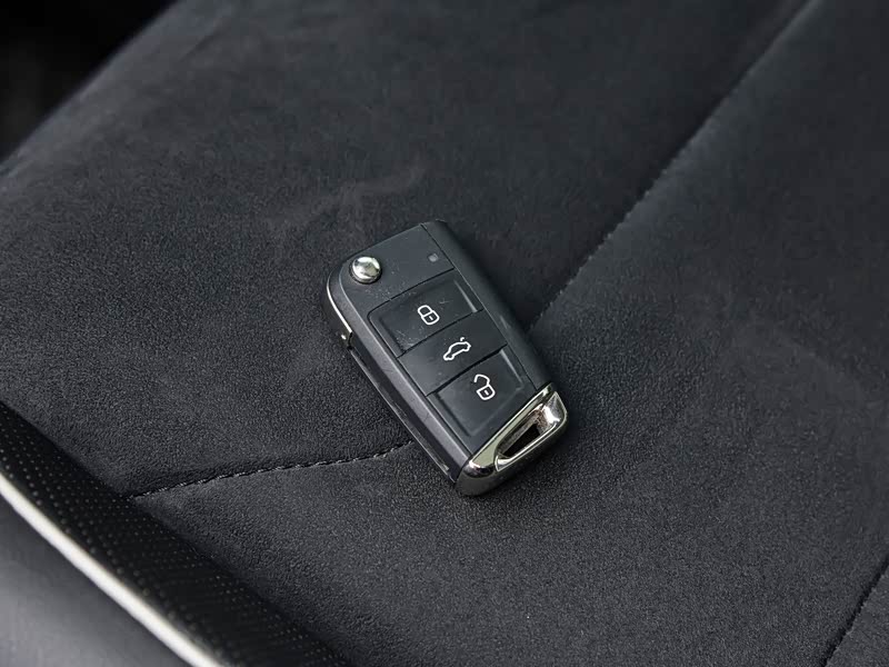 一汽-大众 探岳 2020款 380tsi 四驱豪华智联版pro