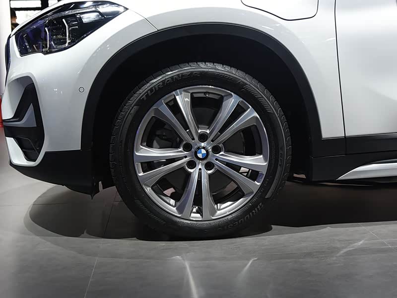 华晨宝马 宝马x1新能源 2020款 xdrive30le 尊享型