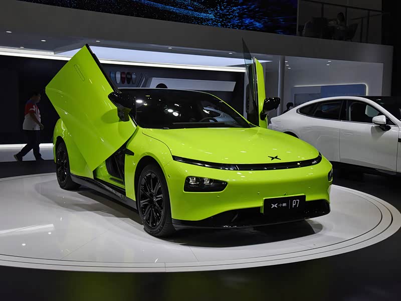 小鹏汽车 小鹏p7 2021款 670e鹏翼版