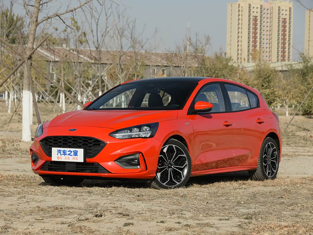 长安福特 福克斯 2021款 两厢 ecoboost 180 自动st line