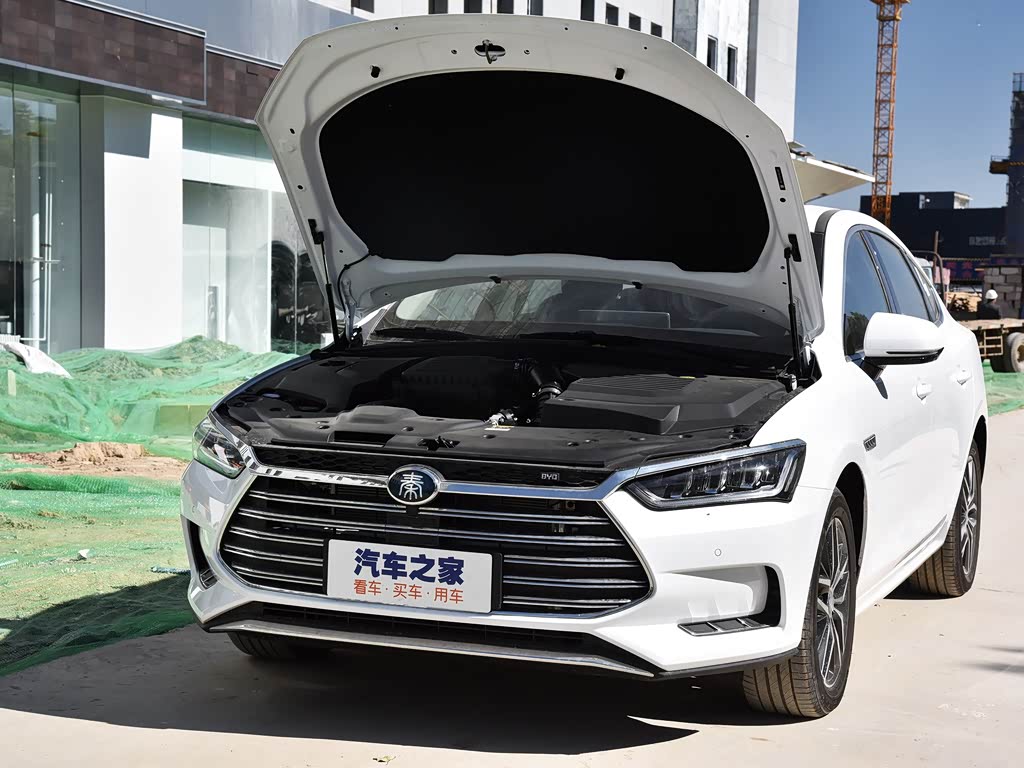 比亚迪 秦pro新能源 2018款 dm 1.5ti 自动智联锐享型