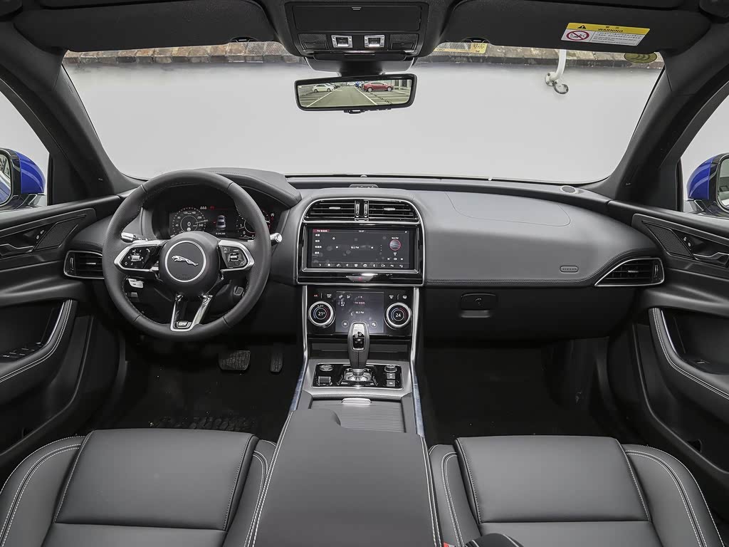 奇瑞捷豹路虎 捷豹xel 2020款 2.0t 200ps r-dynamic s进取运动版