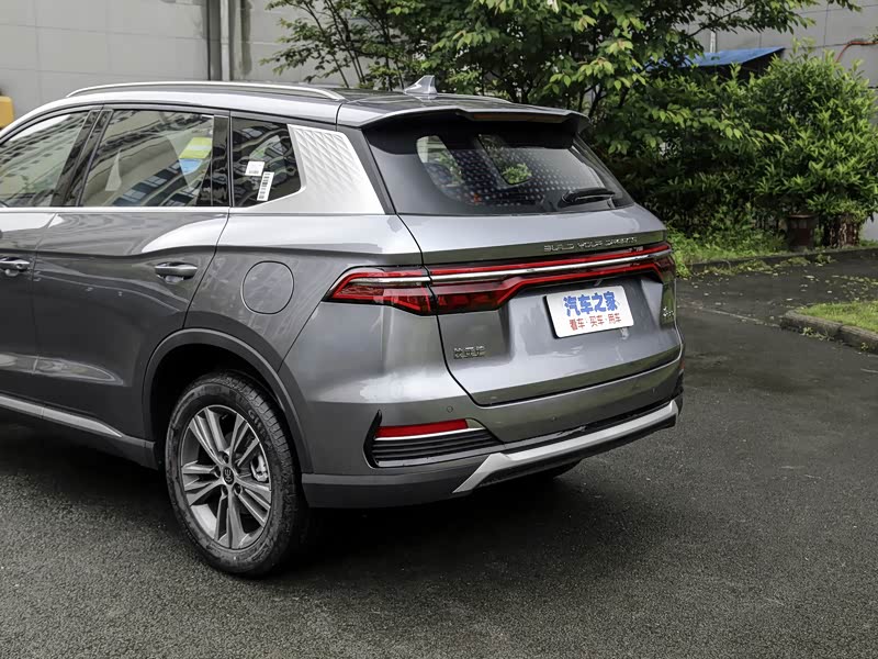 比亚迪 宋pro 2021款 1.5t 自动骁云版精英型