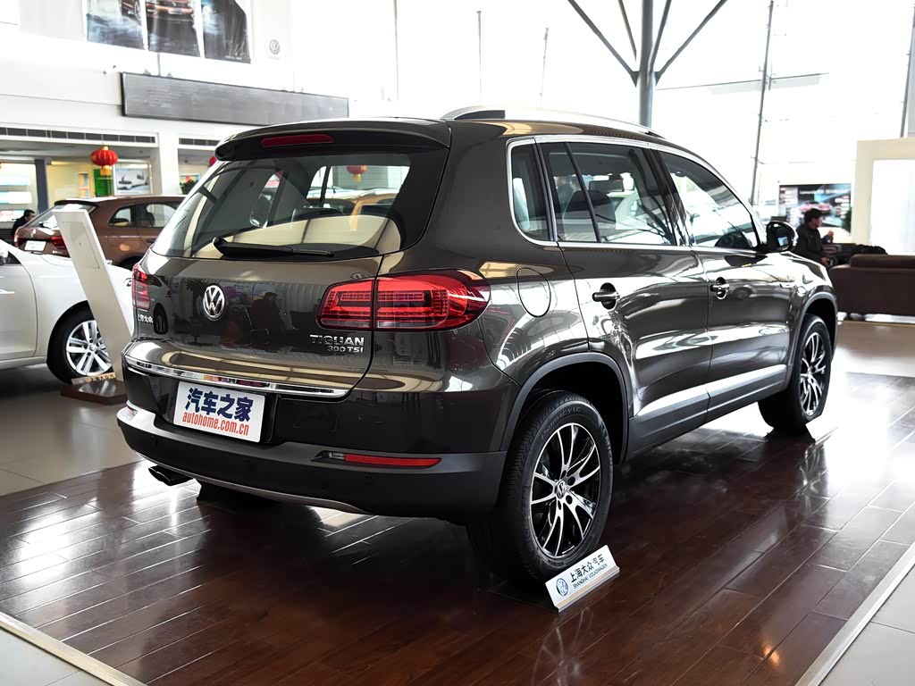 上汽大众 途观 2016款 300tsi 自动四驱豪华版