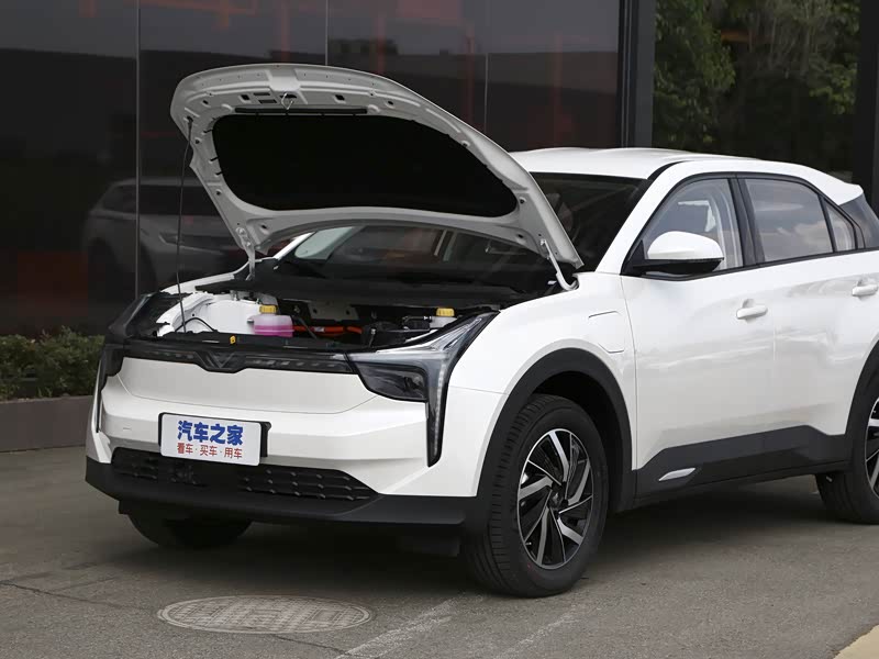 合众汽车 哪吒u 2021款 pro 400 行业定制版