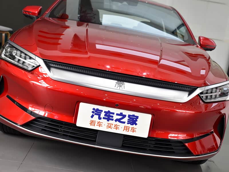 比亚迪 秦plus 2021款 ev 500km 尊贵型