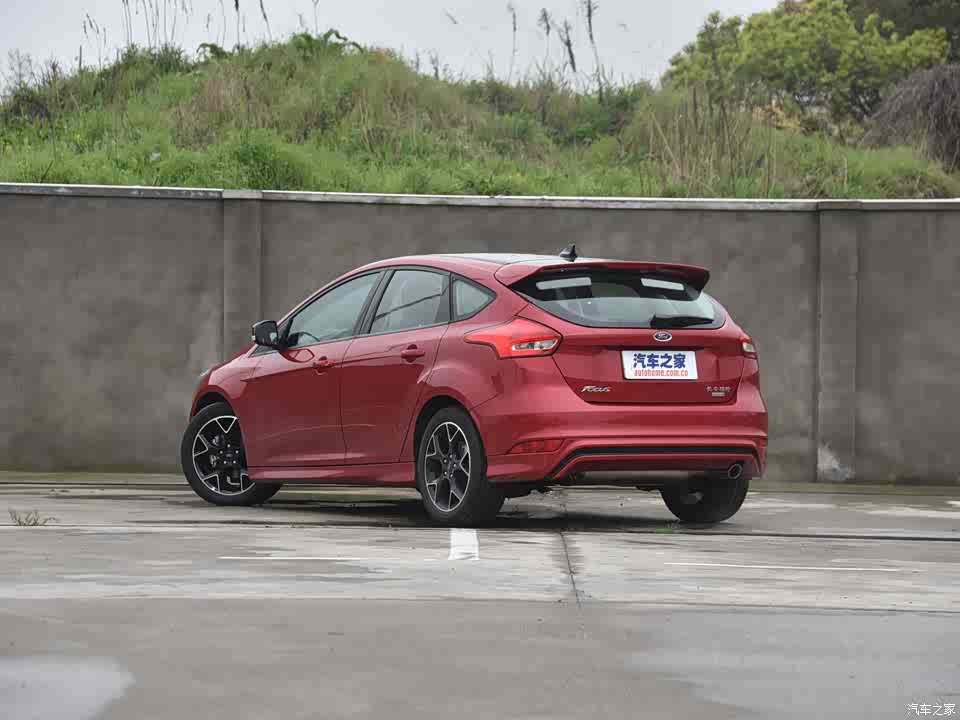 长安福特 福克斯 2017款 ctcc 限量版