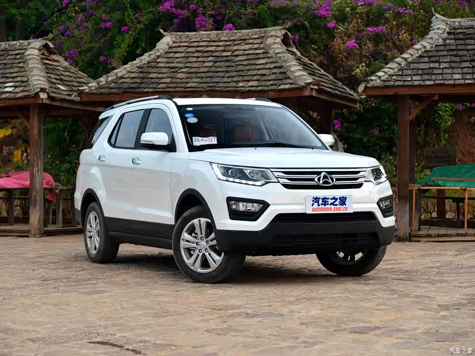 长安汽车 长安cx70 2016款 1.6l 手动豪华型
