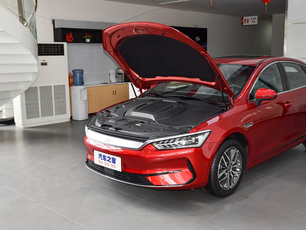 比亚迪 秦plus 2021款 ev 500km 尊贵型