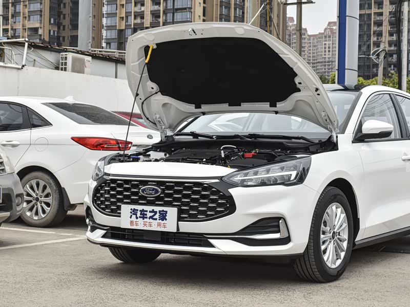 长安福特 福克斯 2021款 三厢 ecoboost 180 自动锋潮型