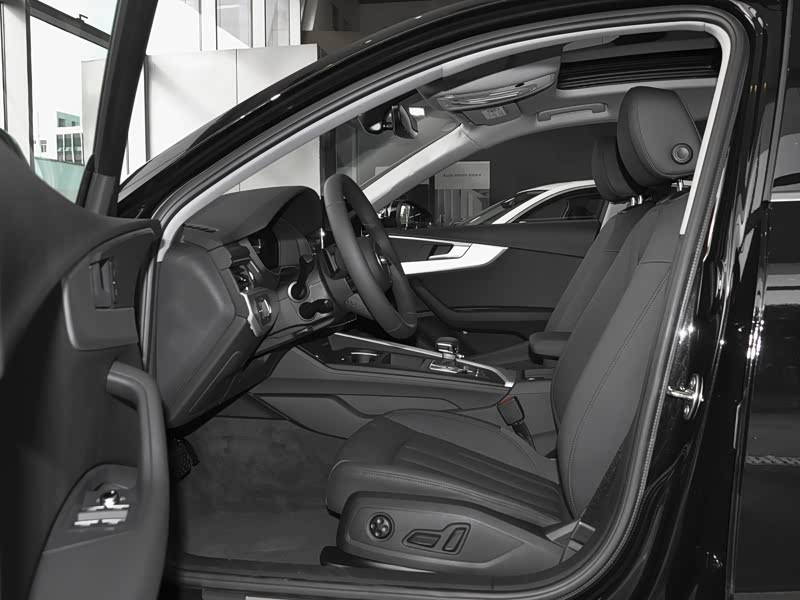 新奥驰泰奥迪>奥迪(进口)>奥迪a4(进口)>2021款avant先锋派40tfsi时尚