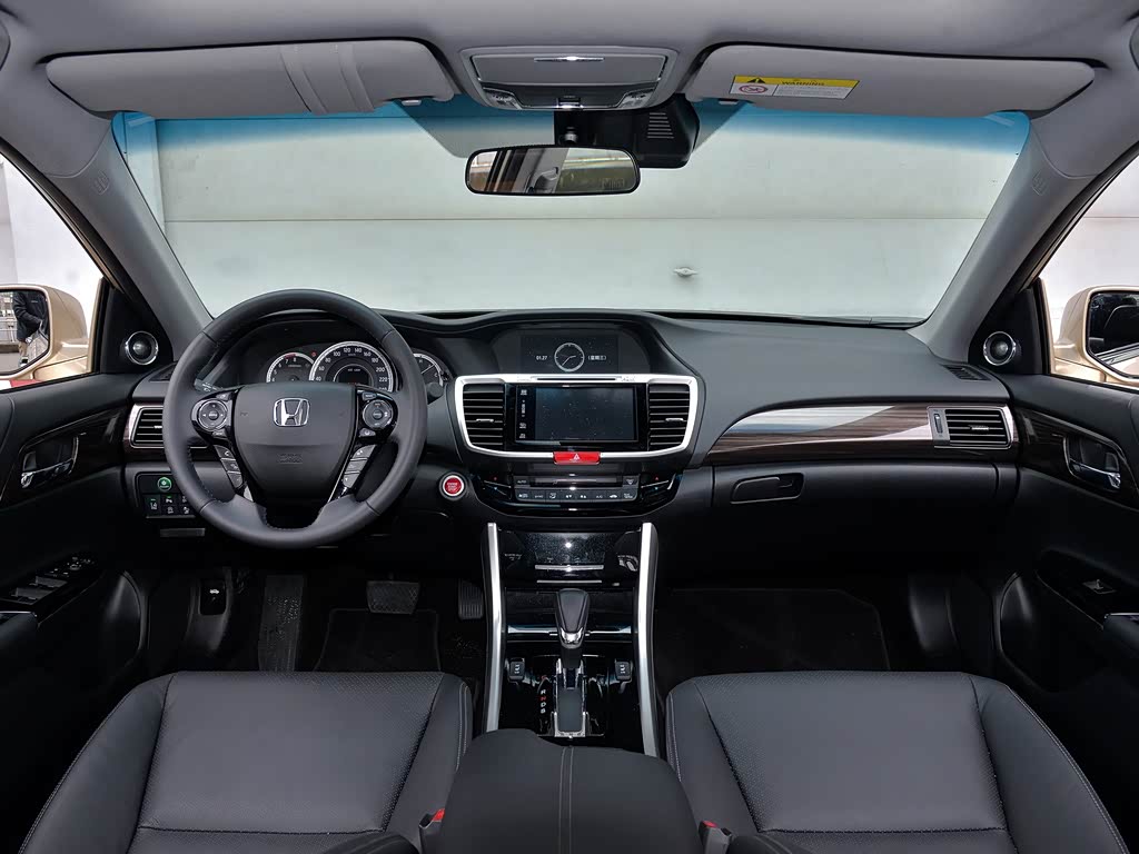 广汽本田 雅阁 2016款 2.4l 智尊版