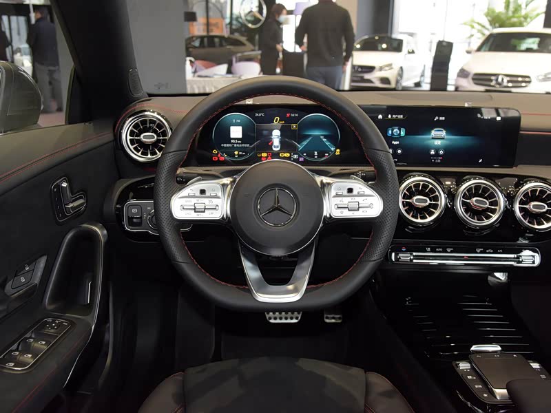 奔驰(进口) 奔驰cla 2021款 cla 200