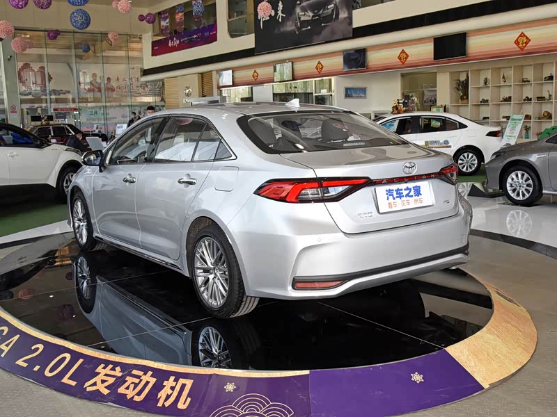 一汽丰田 亚洲狮 2021款 2.0l 尊贵版