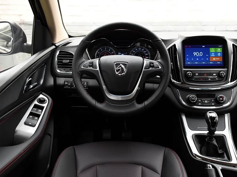 【图解图片_鹰潭市鑫达五菱汽车宝骏560图片】-汽车之家