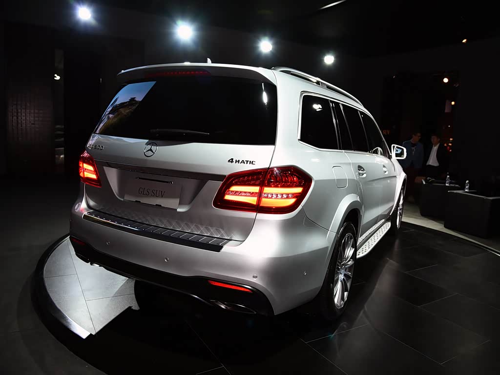 奔驰(进口) 奔驰gls 2016款 gls 500 4matic