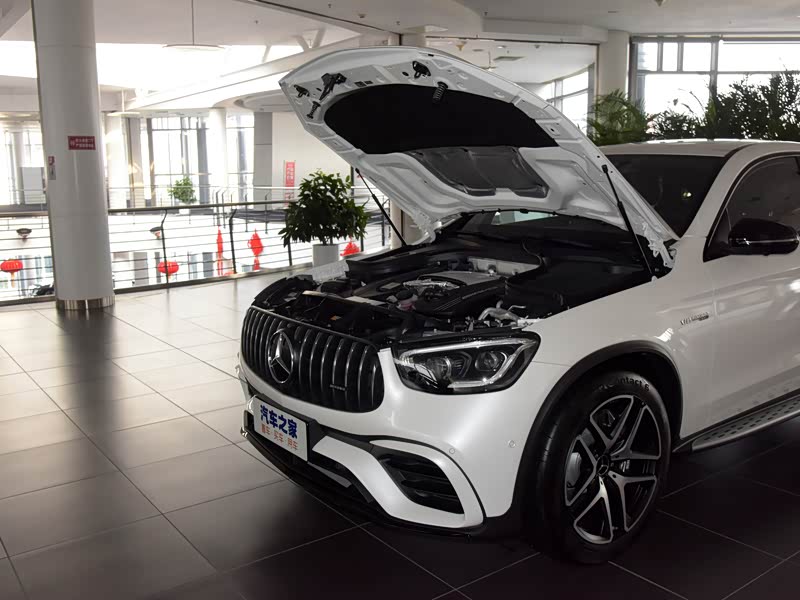 梅赛德斯-amg 奔驰glc轿跑 amg 2020款 amg glc 63 4matic  轿跑suv